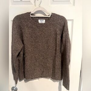 Old navy sweater